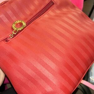 Nine West Candy Apple Red Vintage Shoulder Bag EUC